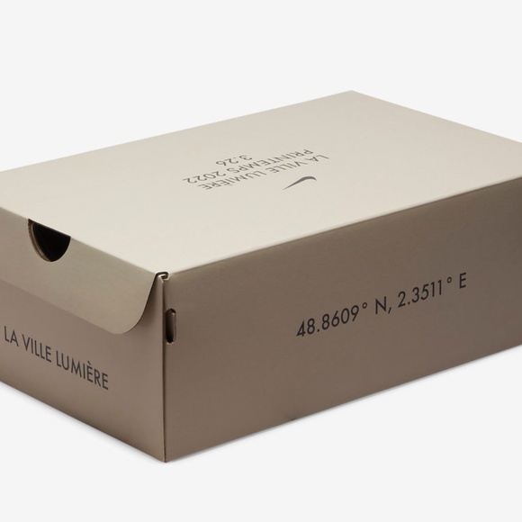 NIKE AIR MAX 1 QS PARIS LA VILLE LUMIÈRE DQ9326 100 - Picture 11 of 12